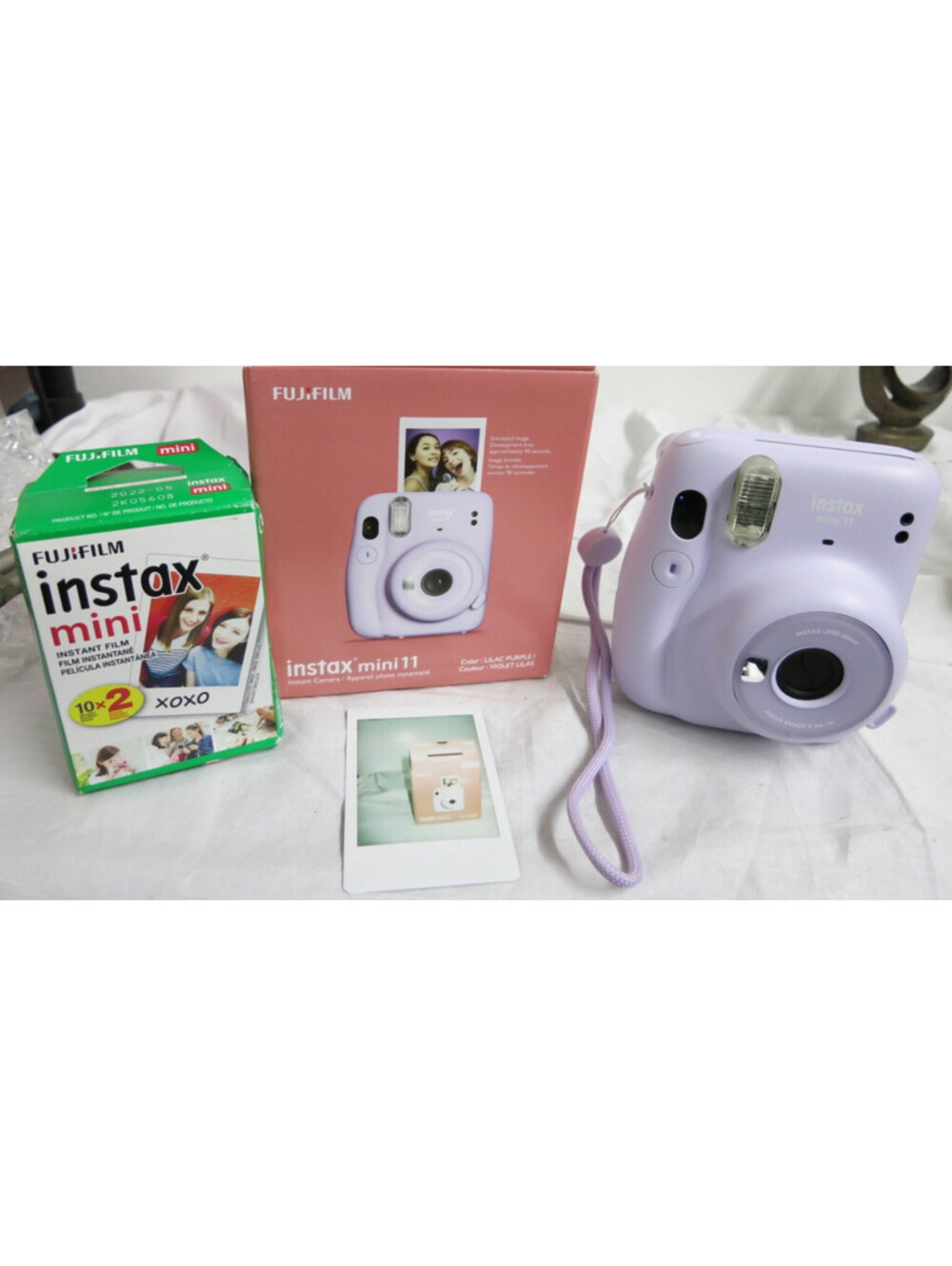 Fujifilm Instax Mini 11 Instant Camera Lilac Purple with film plus box